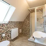 מלון Kraeuterhotel Garni Zur Klostergrotte Nohra (Weimar)