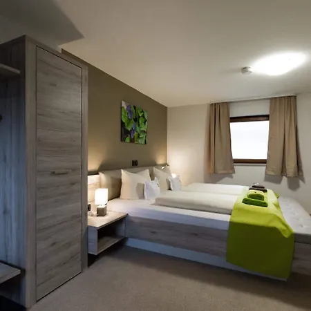 Hotel Kraeuterhotel Garni Zur Klostergrotte Nohra (Weimar)