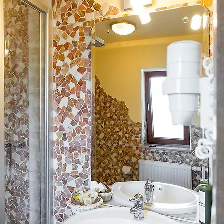 Hotel Kraeuterhotel Garni Zur Klostergrotte