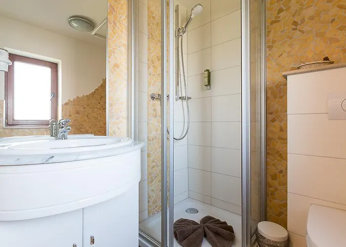 Kraeuterhotel Garni Zur Klostergrotte 3*