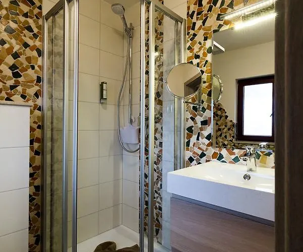 Kraeuterhotel Garni Zur Klostergrotte Otel Nohra (Weimar)