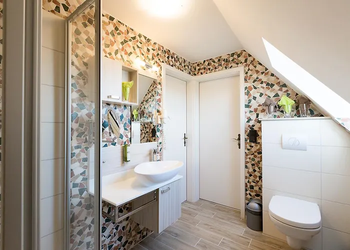 Kraeuterhotel Garni Zur Klostergrotte Otel Nohra (Weimar)