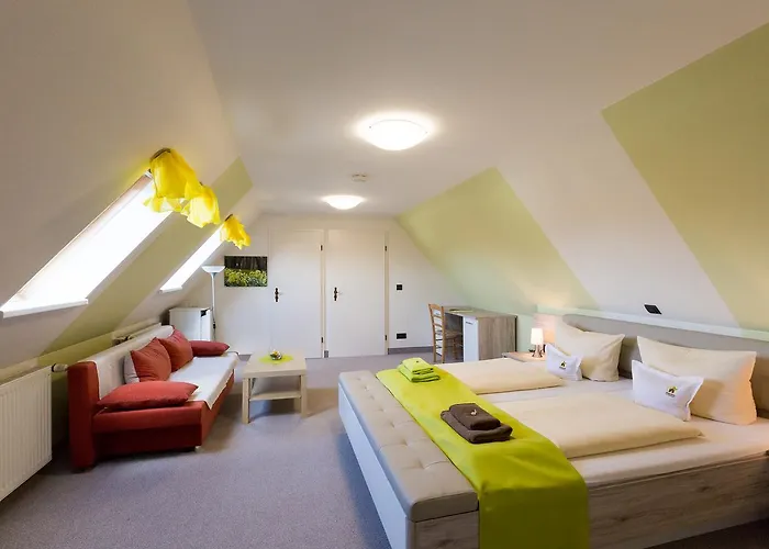 Kraeuterhotel Garni Zur Klostergrotte Hotel